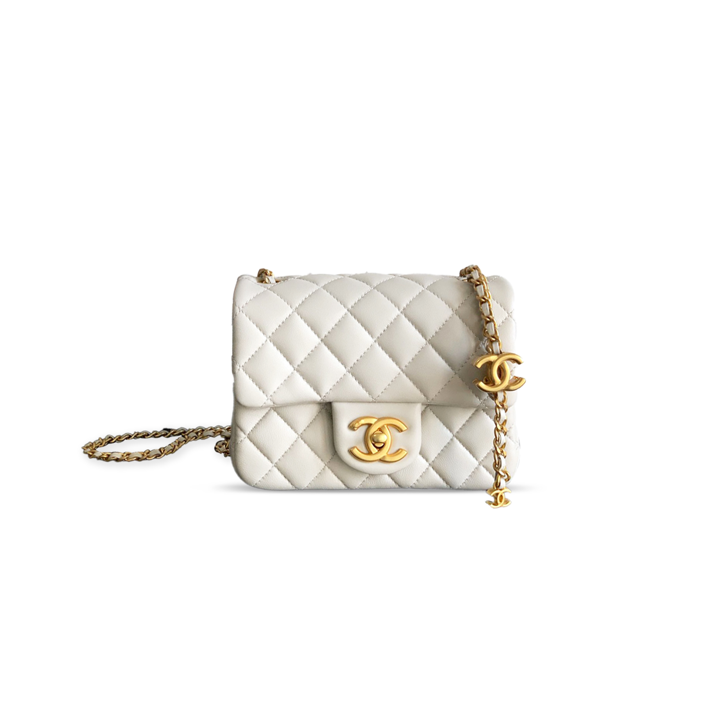 Ch*el flap bag shiny lanbskin 255319 (18*13.5*7cm)